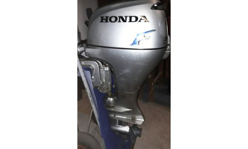 MOTOR HONDA BF 20D  za 29999 Kč